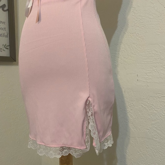 Soft pink dress with lace S - Picture 5 of 6
